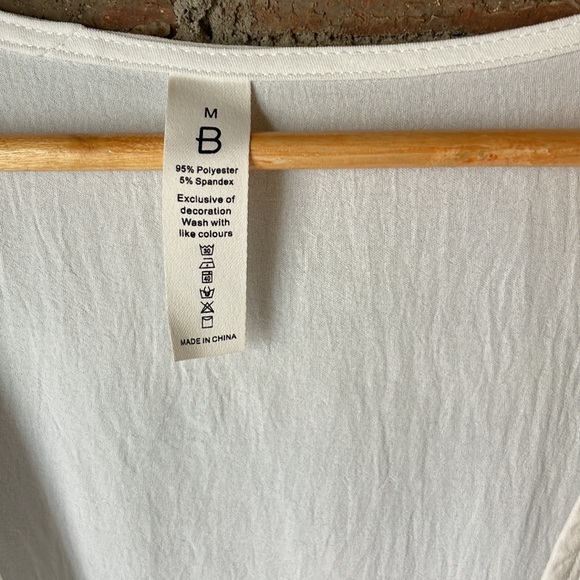 Blooming Jelly White Deep V Dress/CoverUp - Picture 7 of 10